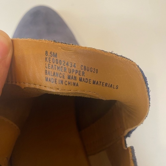 Kork-Ease Renny Leather Bootie in Navy color Women NEW!! - Picture 9 of 9